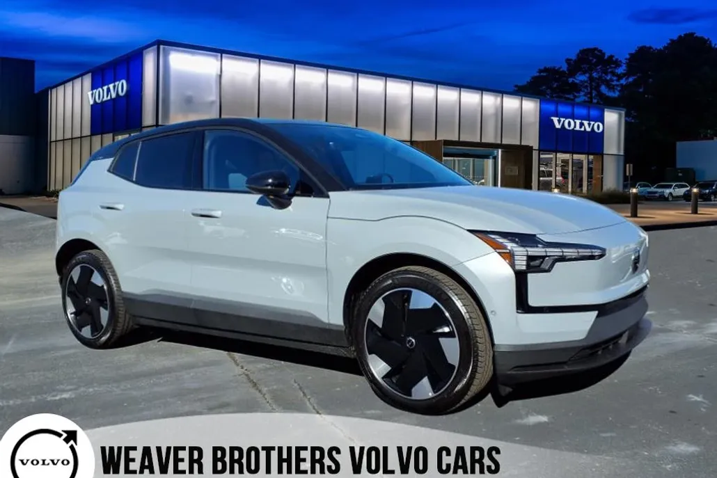 2025 Volvo EX30 Ultra photo 1