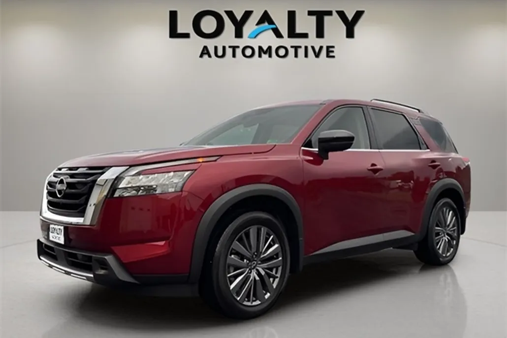 2025 Nissan Pathfinder SL photo 1