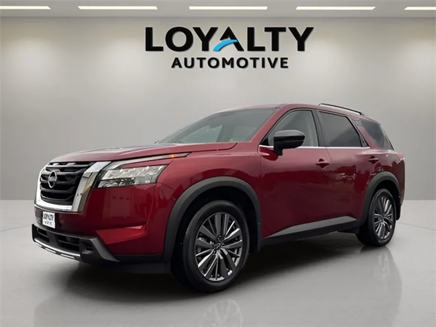 2025 Nissan Pathfinder SL photo 1