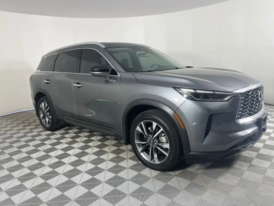 2024 Infiniti QX60 Luxe photo 1