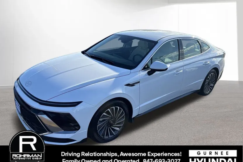 2025 Hyundai Sonata Hybrid SEL photo 1