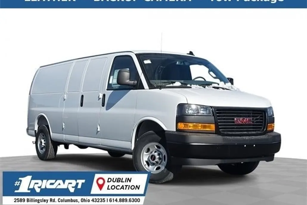 2025 Gmc Savana Cargo 3500 photo 1