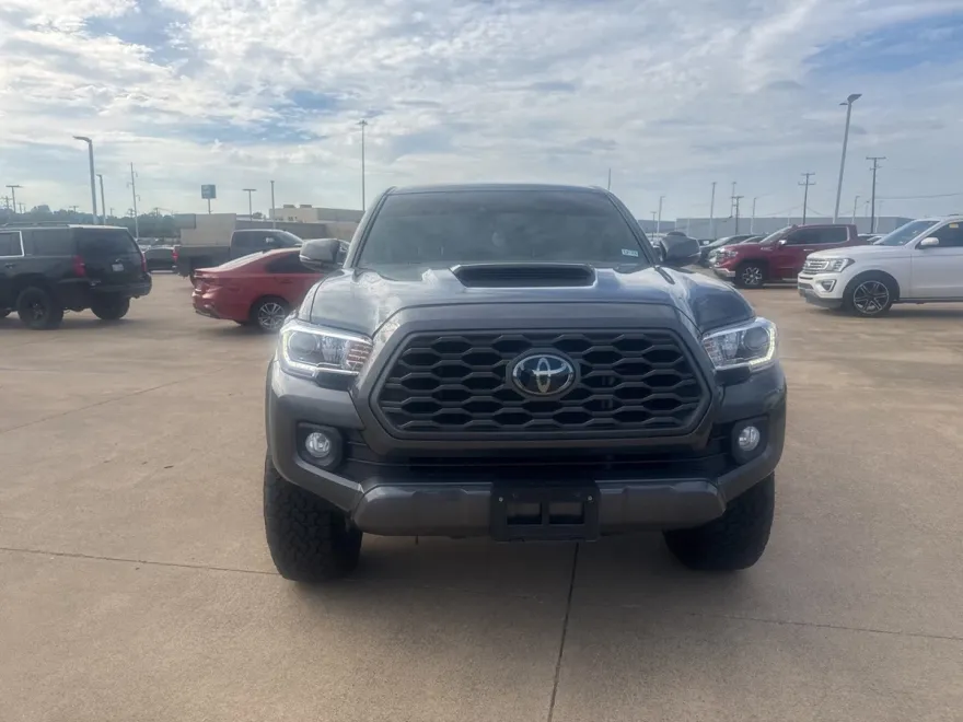 2023 Toyota Tacoma TRD Sport photo 1