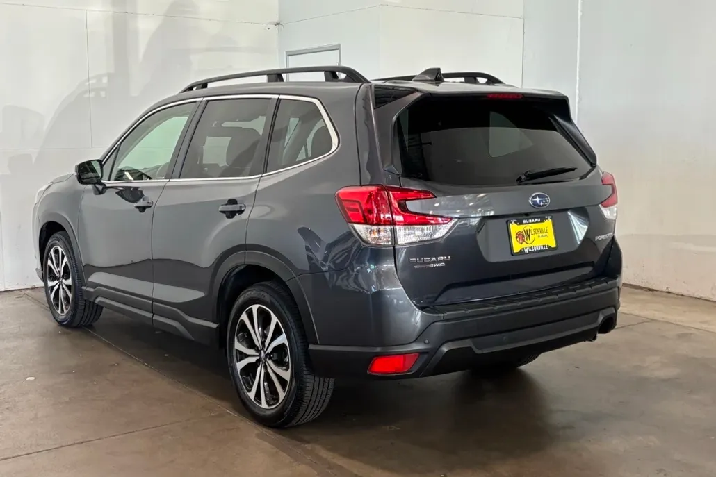 2024 Subaru Forester Limited photo 1