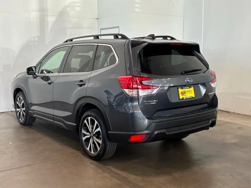 2024 Subaru Forester Limited photo 1
