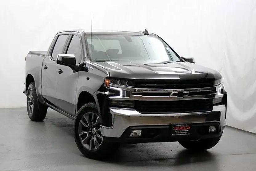 2019 Chevrolet Silverado 1500 LT photo 1