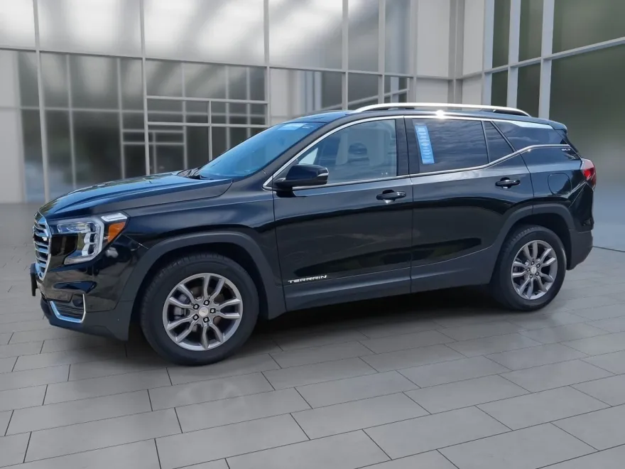 2024 Gmc Terrain SLT photo 1