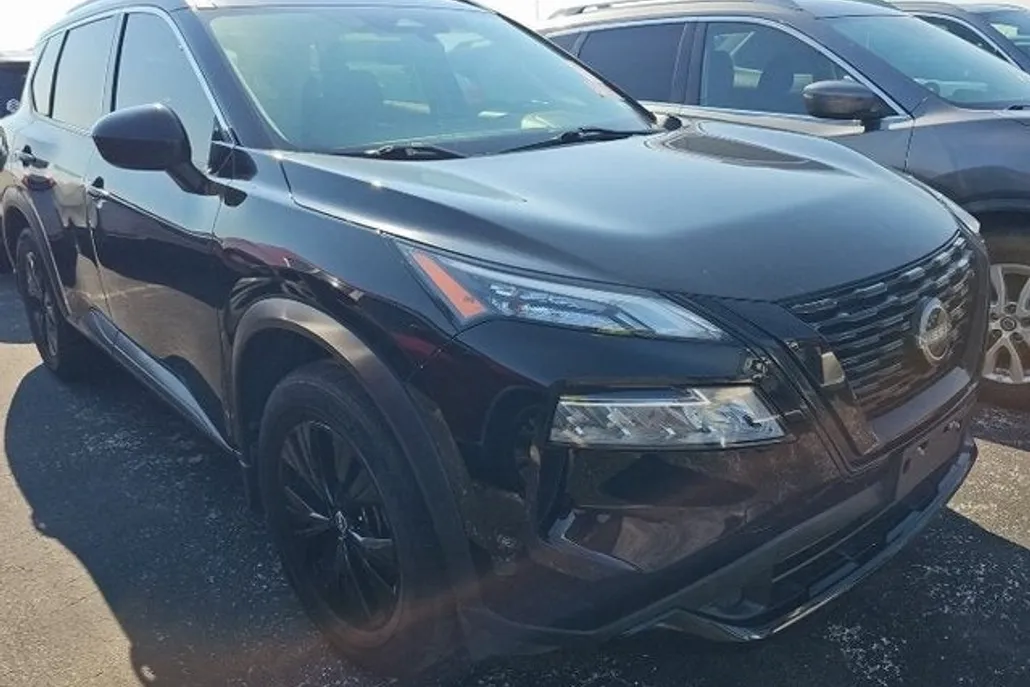 2023 Nissan Rogue SV photo 1