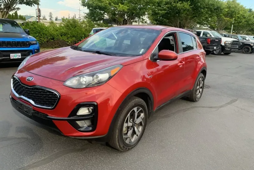 2022 Kia Sportage LX photo 1