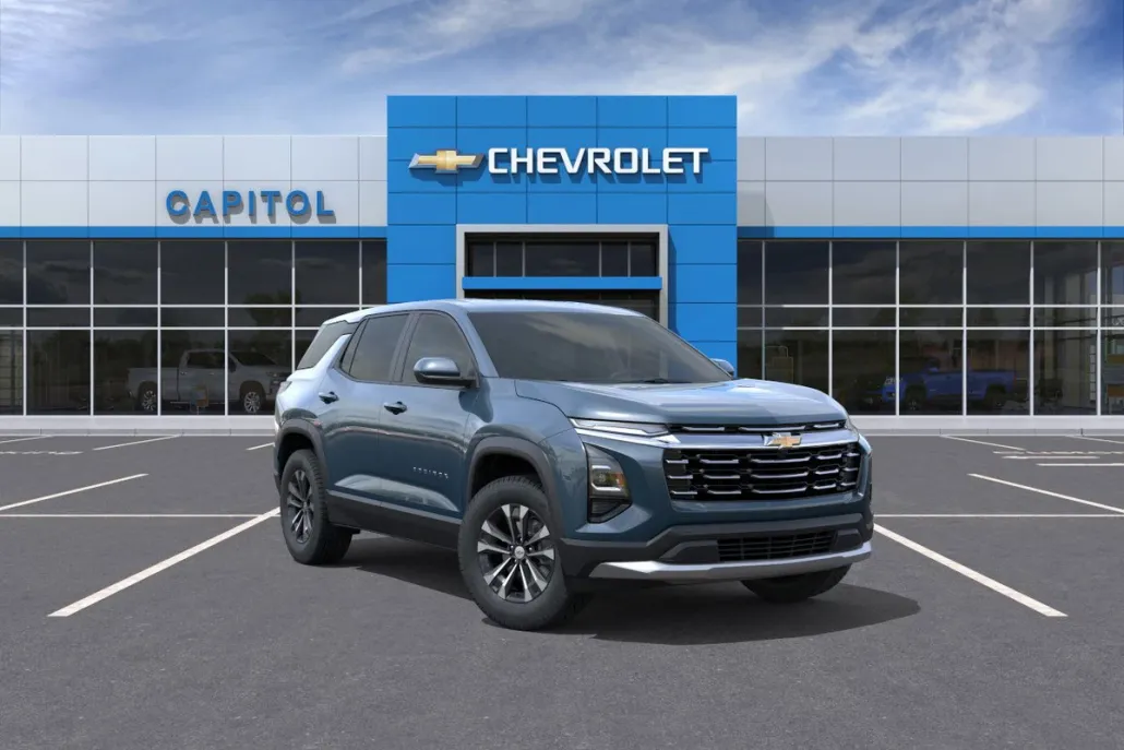 2026 Chevrolet Equinox LT photo 1