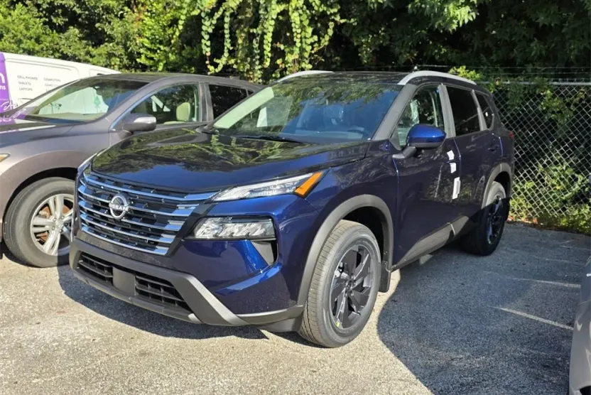 2026 Nissan Rogue SV photo 1