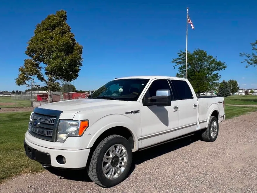 2010 Ford F-150 Platinum photo 1