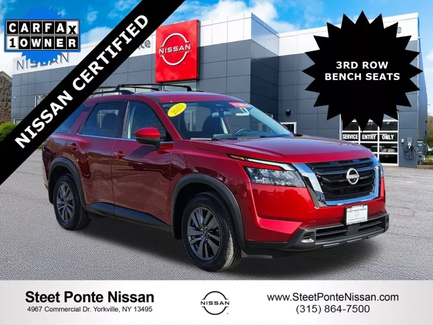 2023 Nissan Pathfinder SV photo 1