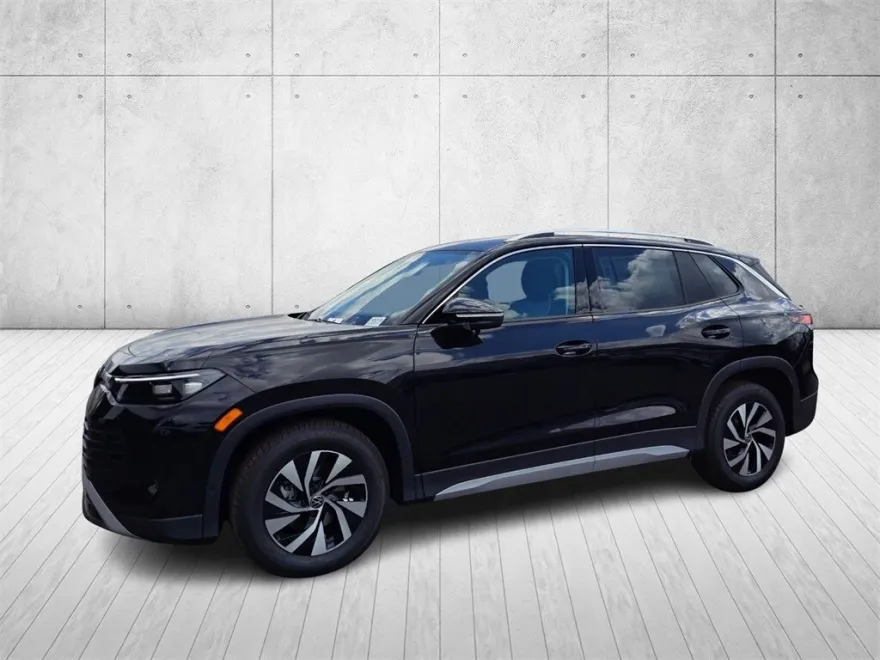 2025 Volkswagen Tiguan S photo 1