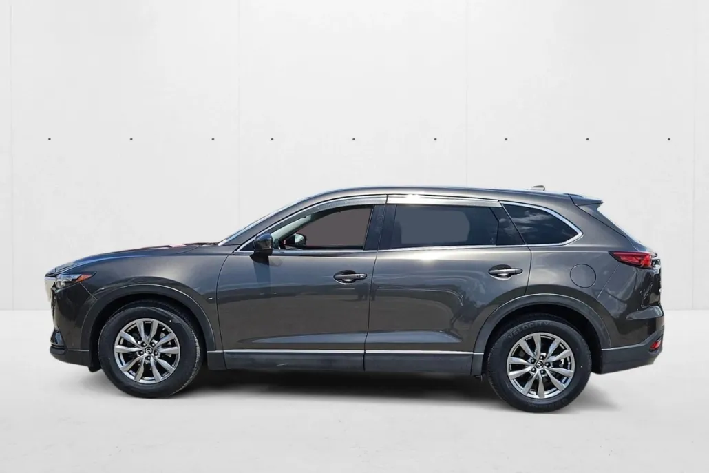 2019 Mazda CX-9 Touring photo 1