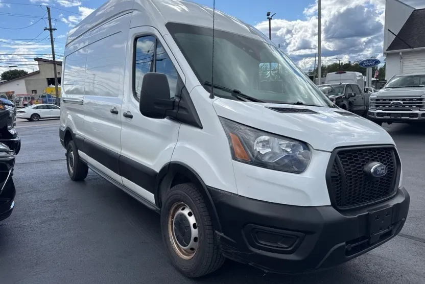 2023 Ford Transit photo 1