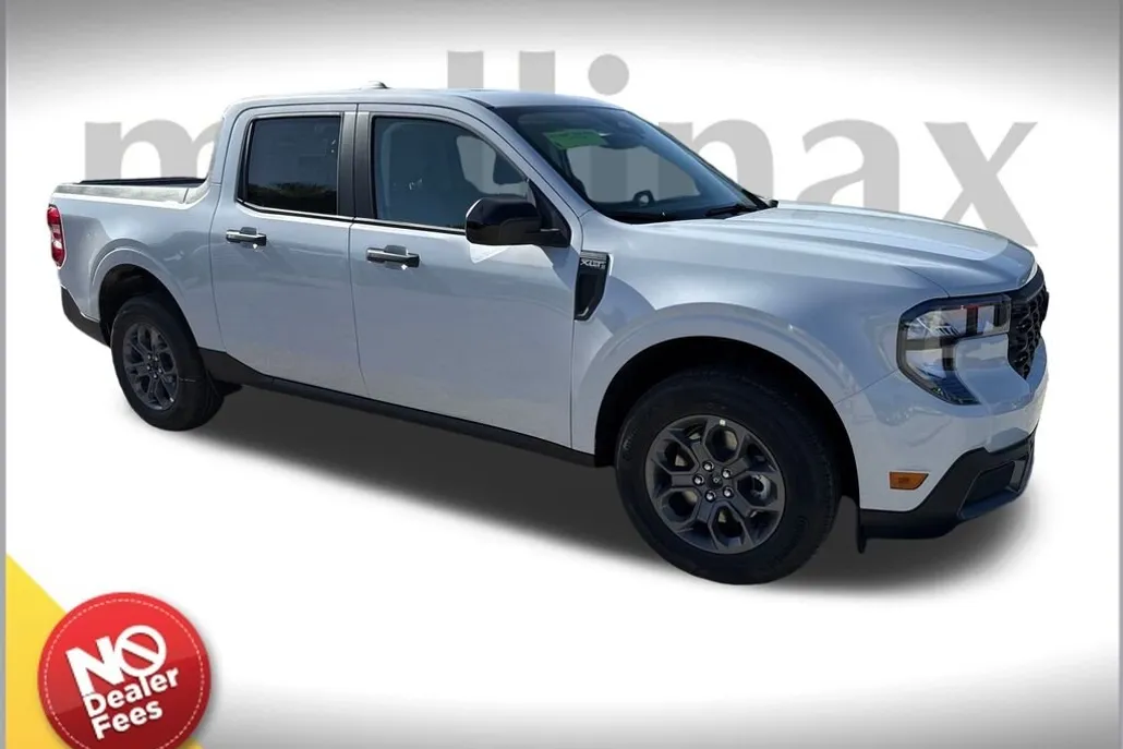 2025 Ford Maverick XLT photo 1