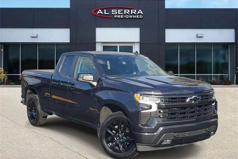 2022 Chevrolet Silverado 1500 RST photo 1