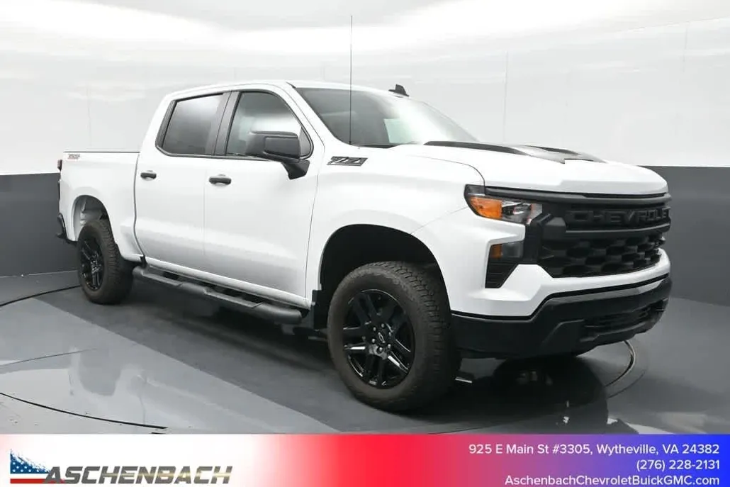 2024 Chevrolet Silverado 1500 Custom Trail Boss photo 1