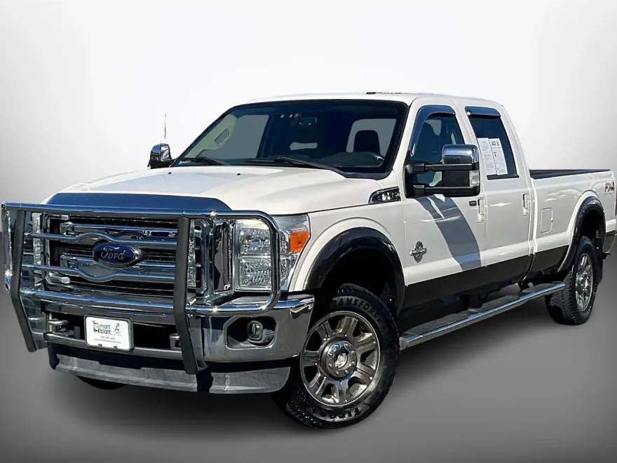 2016 Ford F-350 Lariat photo 1