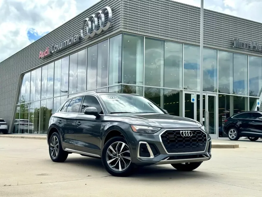 2025 Audi Q5 45 S line Premium photo 1