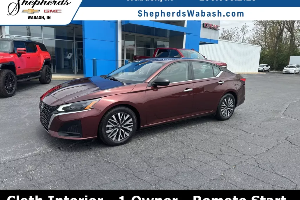 2024 Nissan Altima 2.5 SV photo 1
