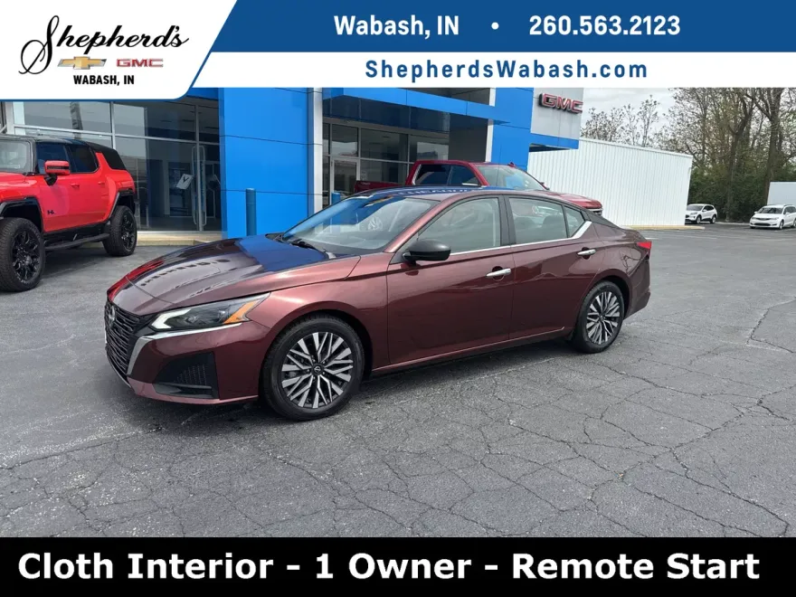 2024 Nissan Altima 2.5 SV photo 1