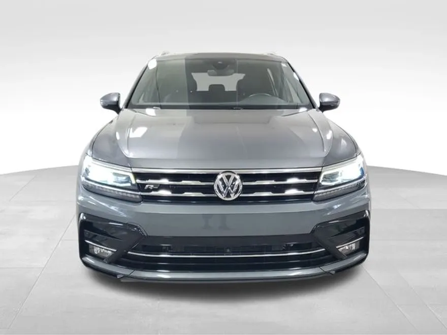 2019 Volkswagen Tiguan SEL Premium R-Line photo 1