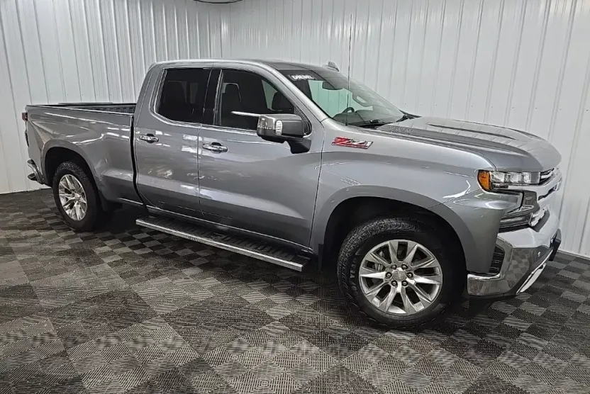 2020 Chevrolet Silverado 1500 LTZ photo 1