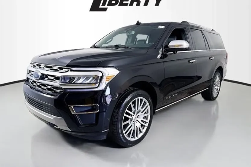 2024 Ford Expedition MAX Platinum photo 1