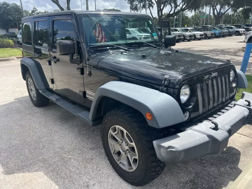 2015 Jeep Wrangler Unlimited Sport photo 1
