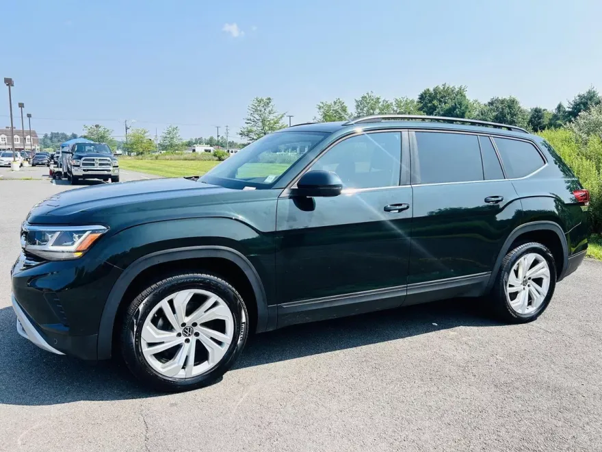 2021 Volkswagen Atlas SE Technology photo 1