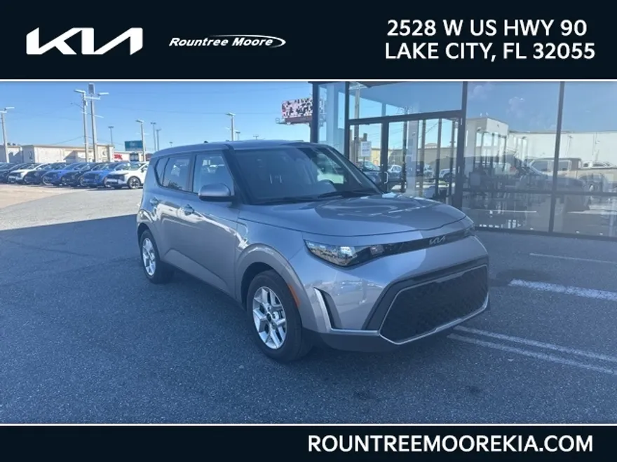2025 Kia Soul LX S photo 1