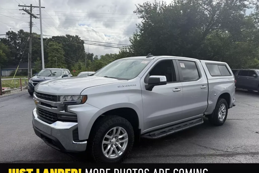 2019 Chevrolet Silverado 1500 LT photo 1