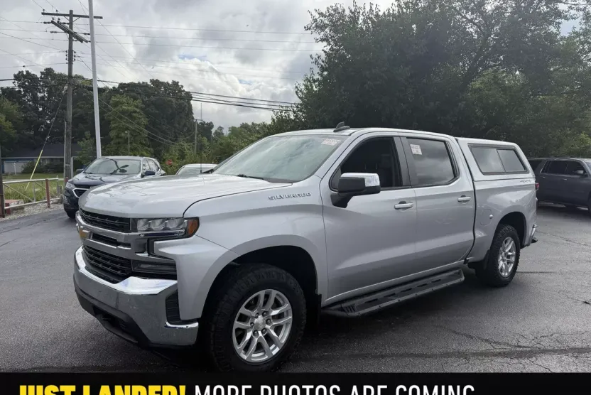 2019 Chevrolet Silverado 1500 LT photo 1