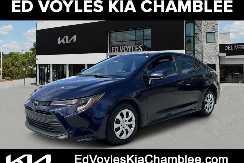 2024 Toyota Corolla LE photo 1