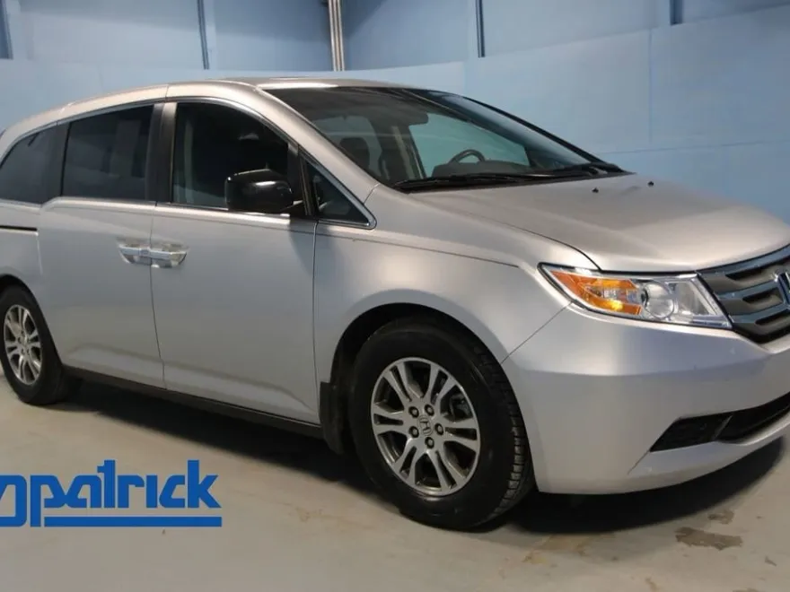 2013 Honda Odyssey EX-L photo 1