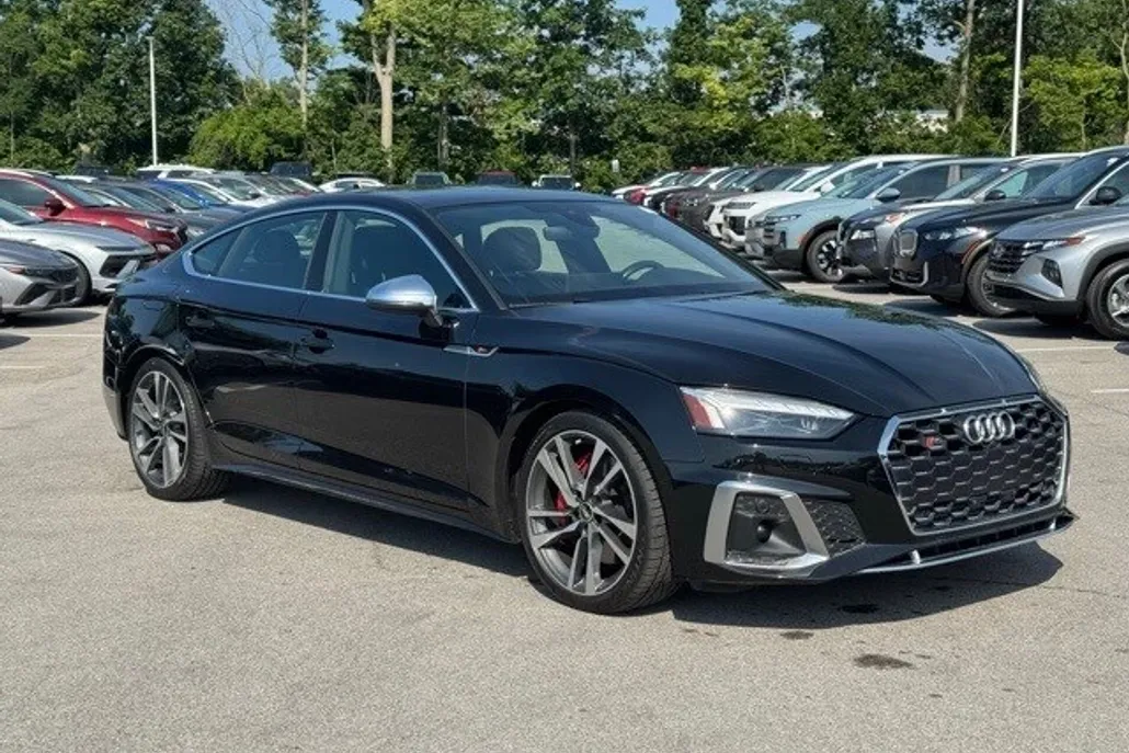 2022 Audi S5 Premium photo 1