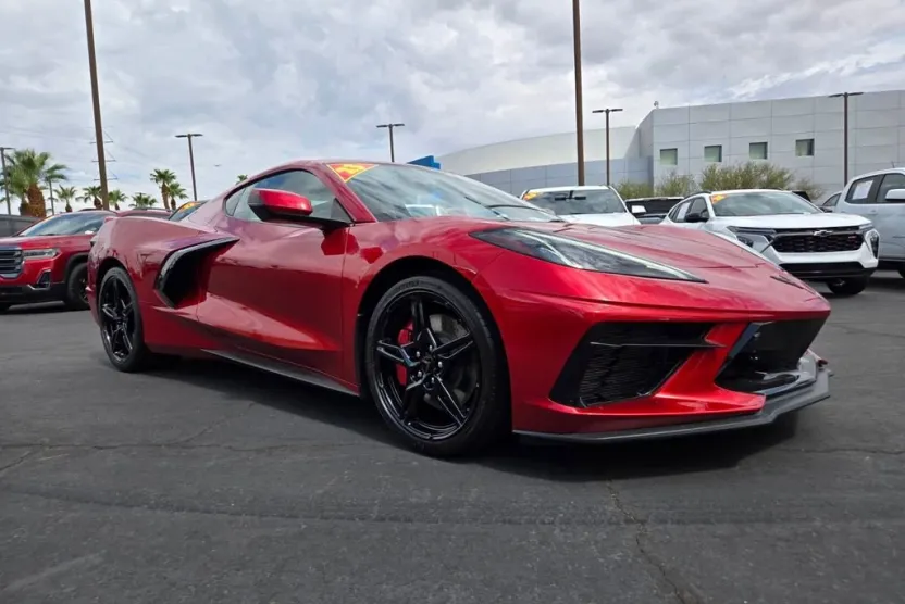 2023 Chevrolet Corvette Stingray 2LT Z51 photo 1