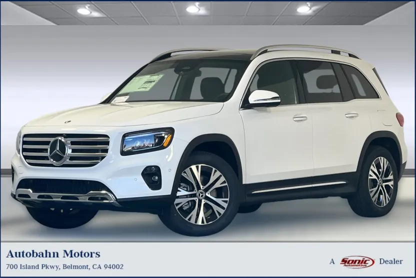 2025 Mercedes Benz GLB 250 4MATIC photo 1