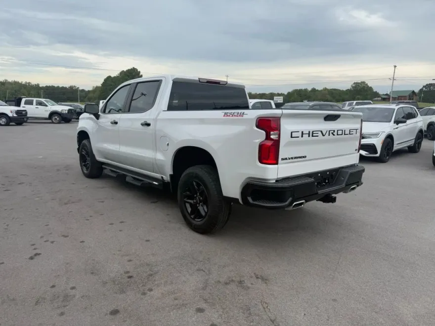 2022 Chevrolet Silverado 1500 LT Trail Boss photo 1