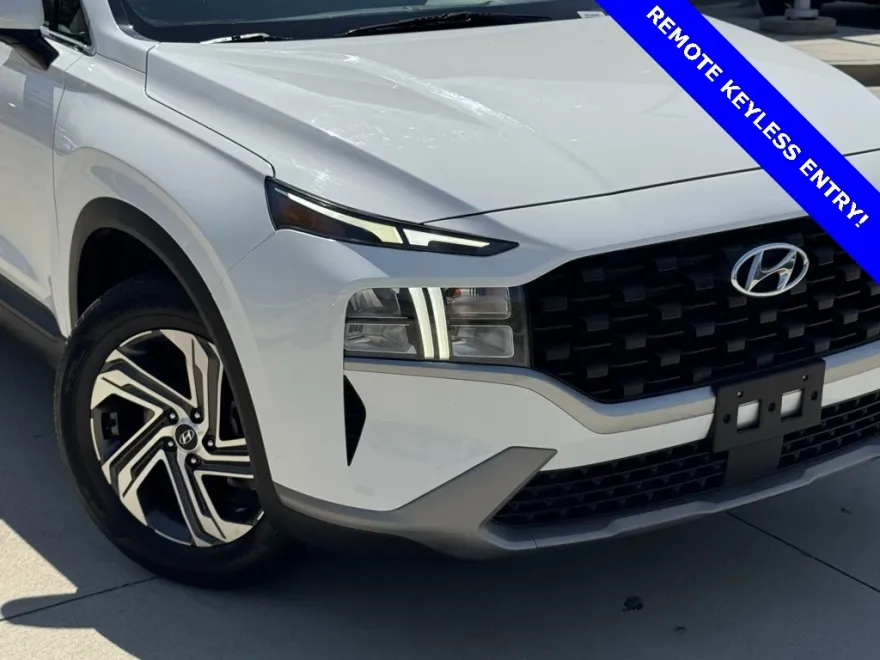 2023 Hyundai Santa Fe SEL photo 1