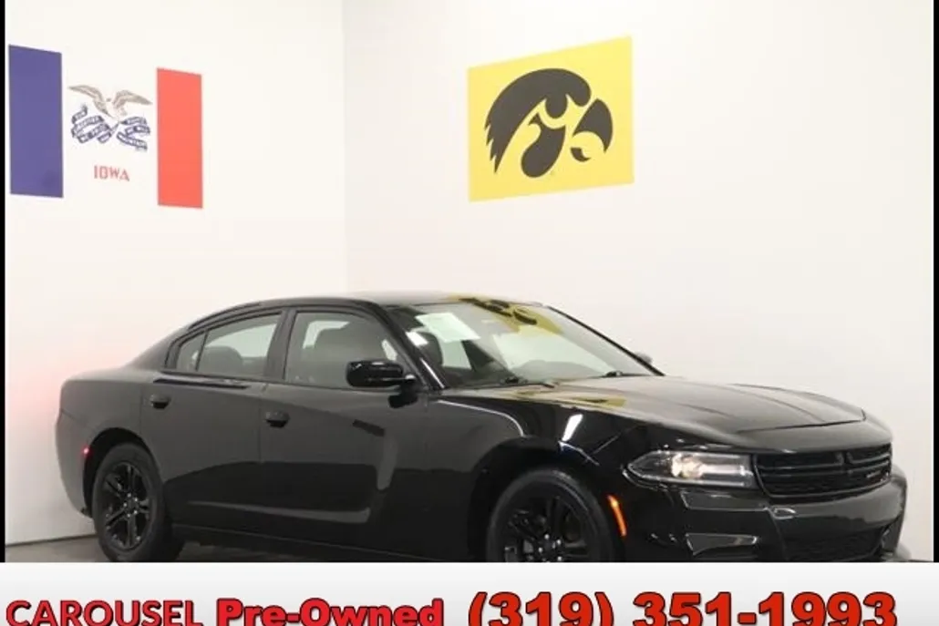 2021 Dodge Charger SXT photo 1