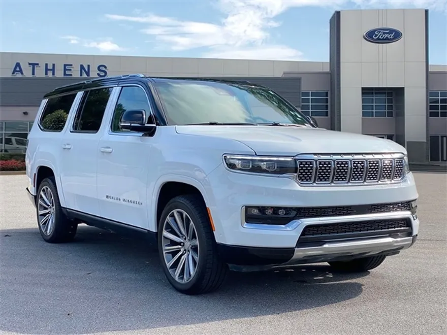 2023 Jeep Wagoneer Series II Limited photo 1