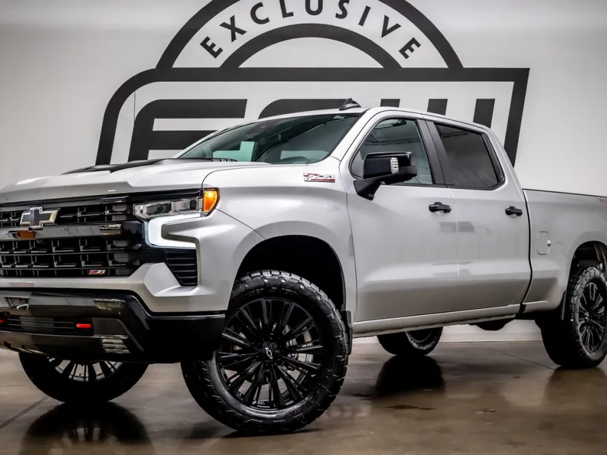 2022 Chevrolet Silverado 1500 LT Trail Boss photo 1