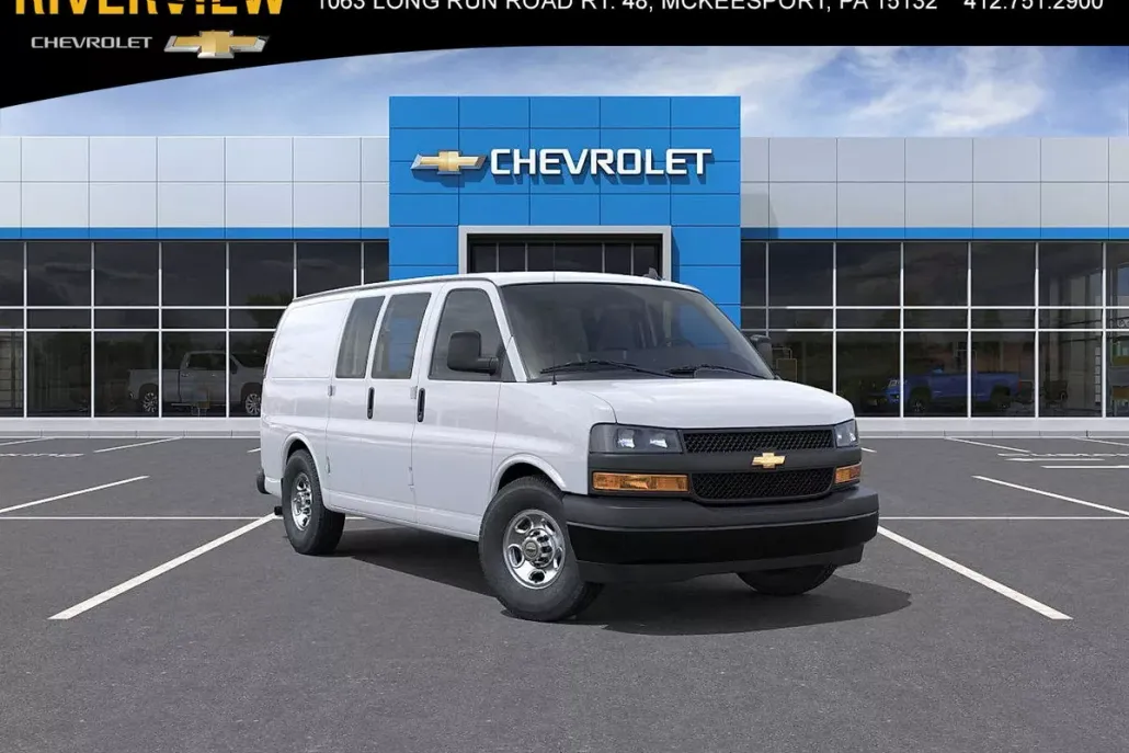 2025 Chevrolet Express Cargo 2500 photo 1