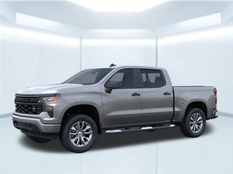 2026 Chevrolet Silverado 1500 Custom photo 1
