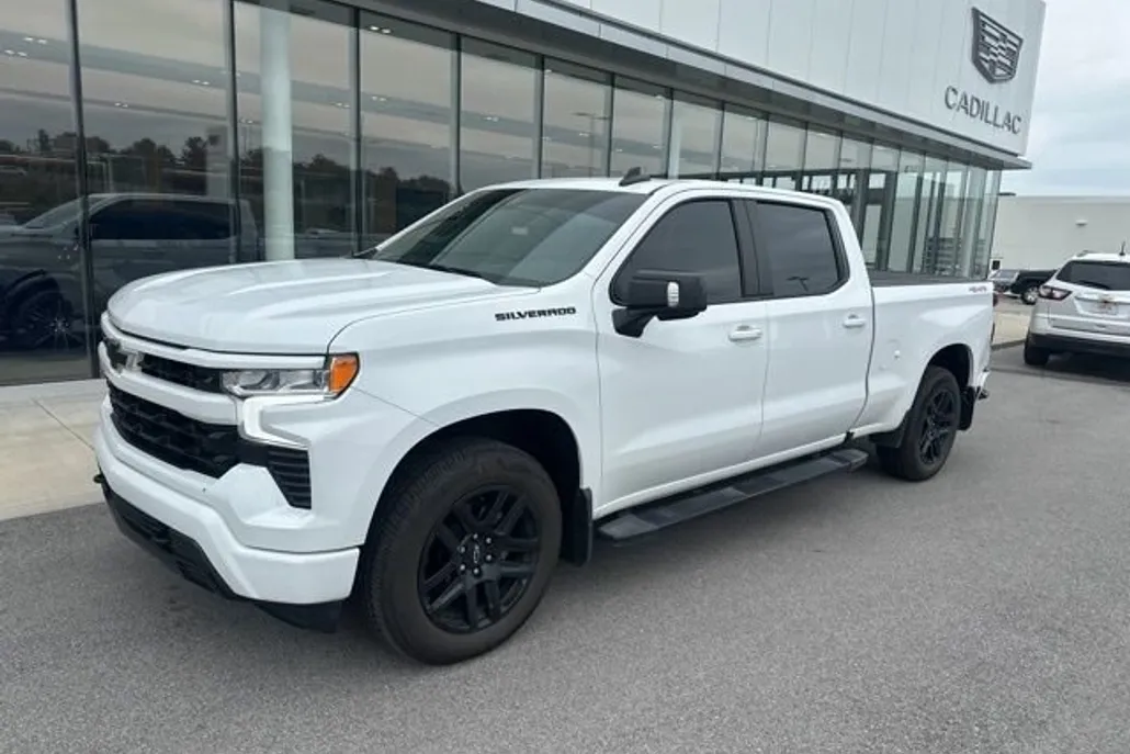 2023 Chevrolet Silverado 1500 RST photo 1