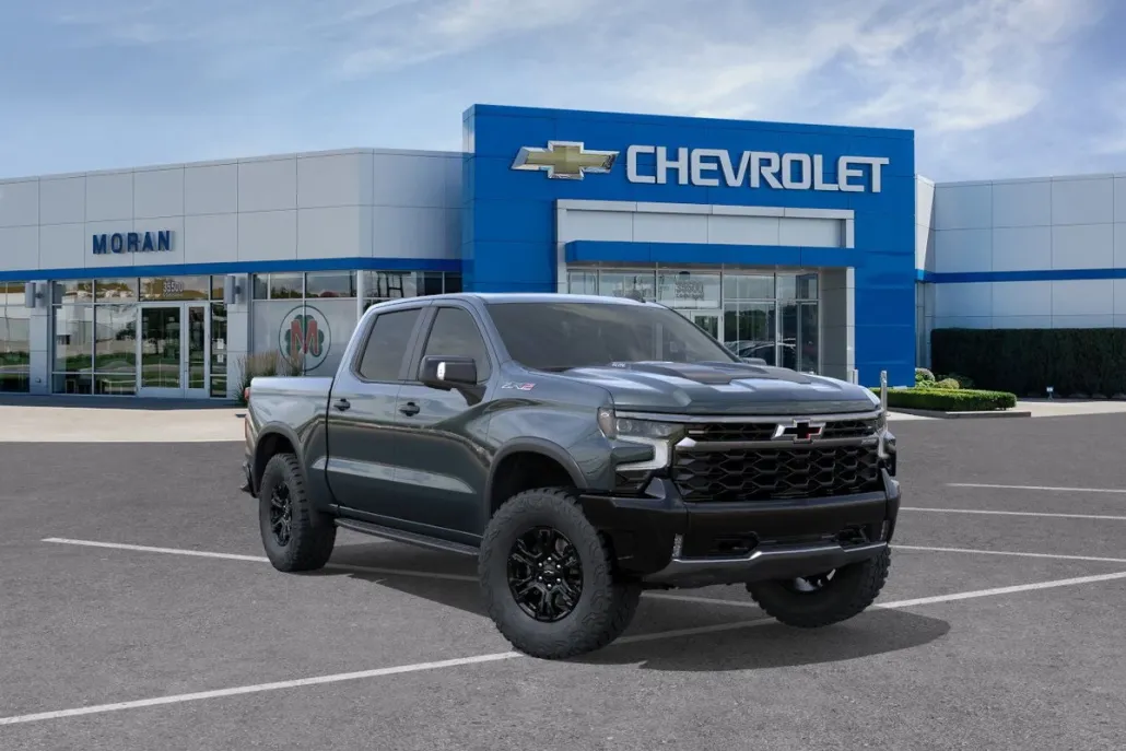 2026 Chevrolet Silverado ZR2 photo 1