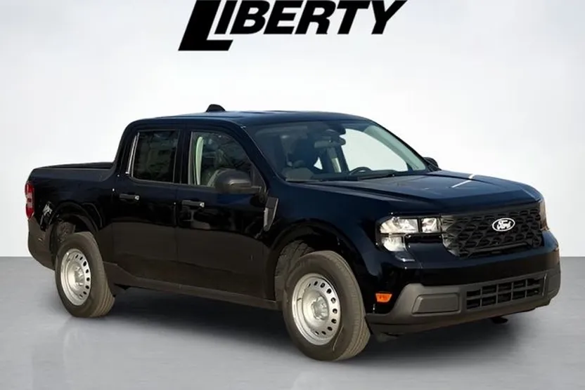 2025 Ford Maverick XL photo 1